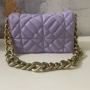 Lavender Zara handbag with thick gold chain handle.